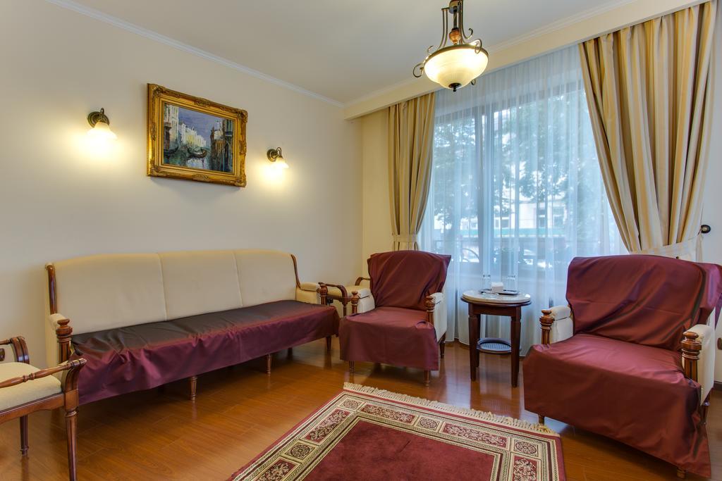 Vila Paris Boutique Hotel Bucarest Habitación foto